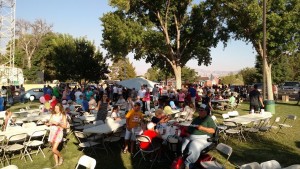 Hundreds of Bunkerville and Mesquite residents gathered last Thursday to help raise money for resident Ron Barnum, who had underwent a kidney and pancreas transplant the day before. Photo by Stephanie Frehner. 