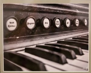 This piece titled ‘Pump Organ Days’ by artist Shirley Smith is a dramatic digital photography piece that many a music lover is sure to appreciate.  Photo by Teri Nehrenz