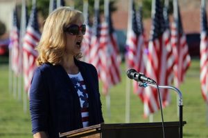 Karen Ransdall sang the National Anthem during the 2016 1000 Flags over Mesquite closing ceremony. Photo by Teri Nehrenz